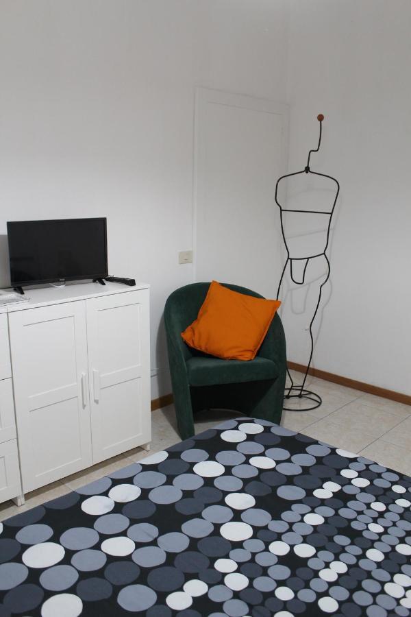 Gli Oleandri Hotel Bellano Luaran gambar