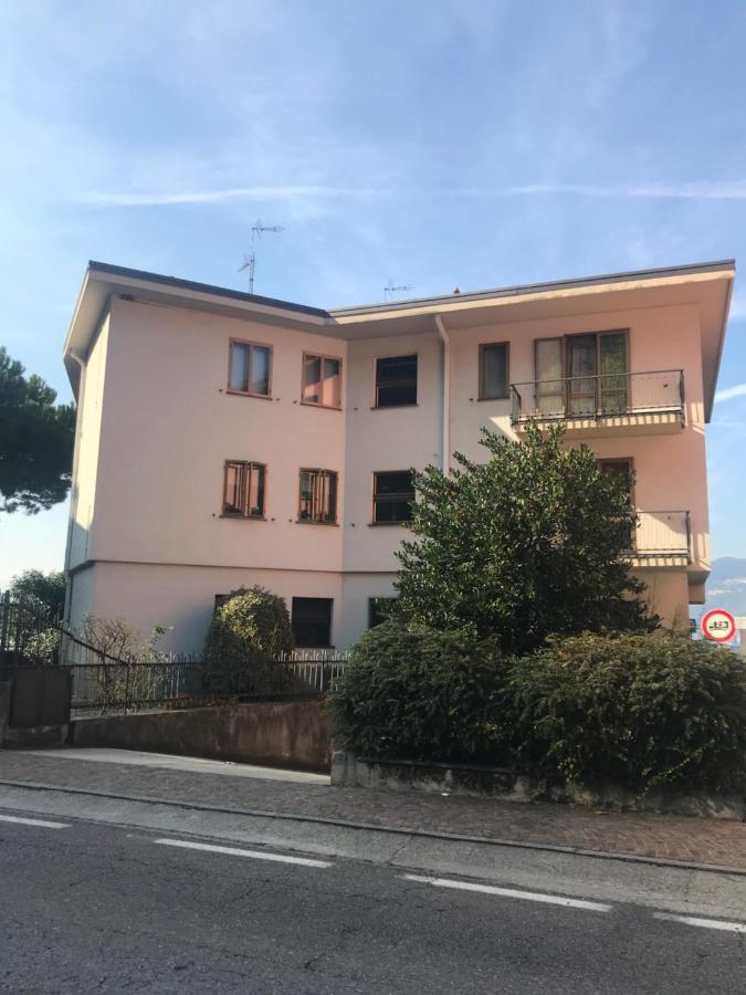 Gli Oleandri Hotel Bellano Luaran gambar